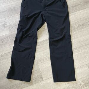 REI Womens Black Camping Pants Sz 14 petite